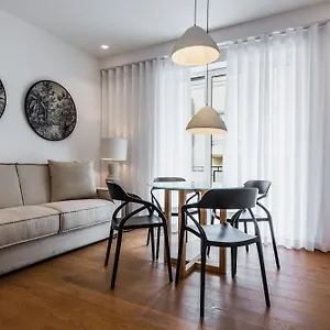 https://ferrini-home-riso-74.sicilyhotelsitaly.net